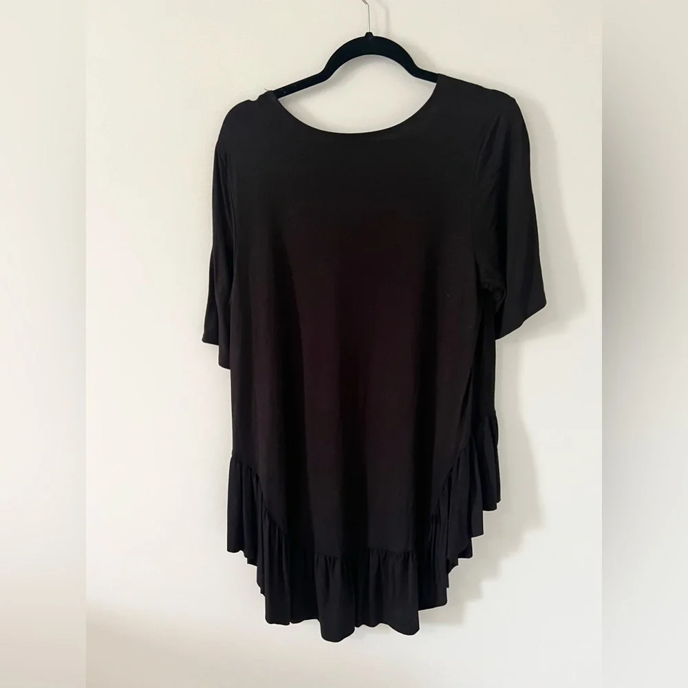 Azules Black Ruffle Hem Tunic Top - Picture 2 of 4